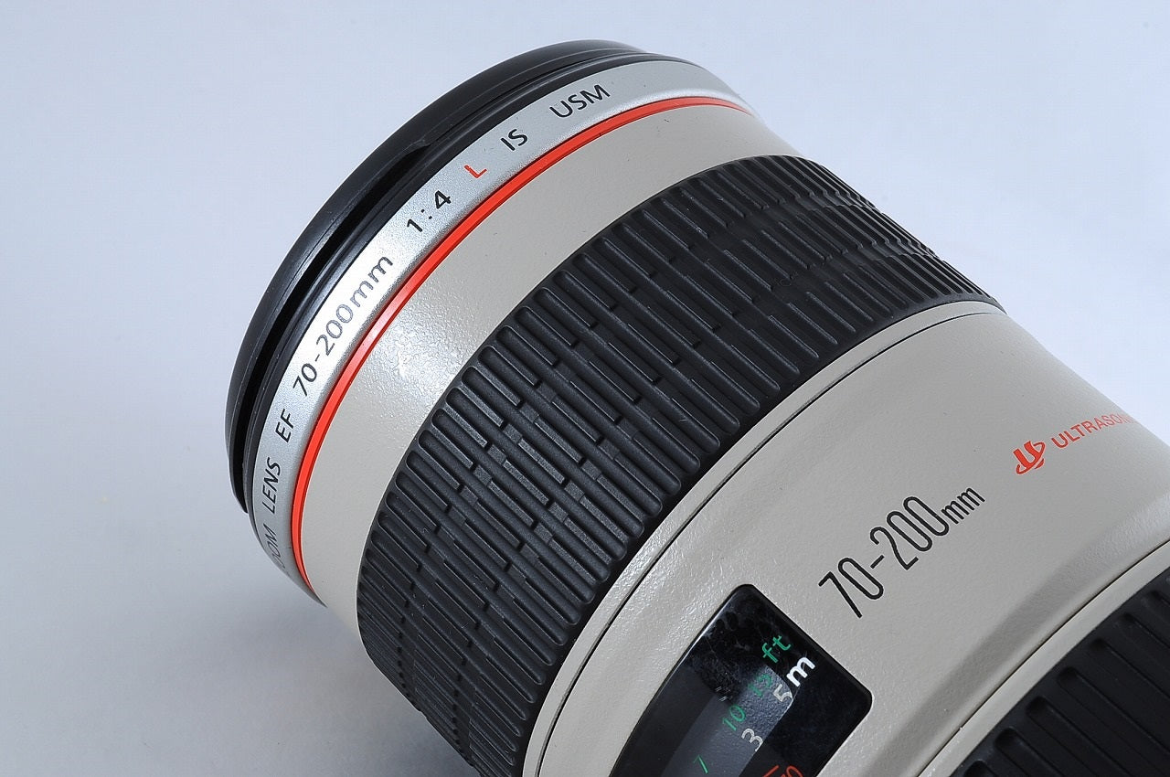 Canon EF 70-200mm F/4 L IS Ultrasonic Lens [Near MINT]